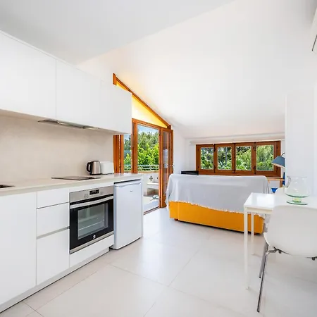 Faro Attic B Appartamento *