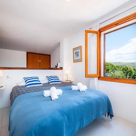 Faro Attic B Pollença