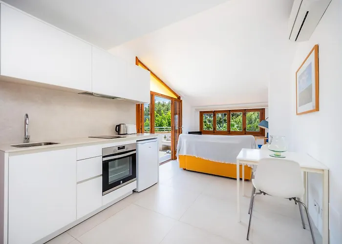 Faro Attic B Apartment *